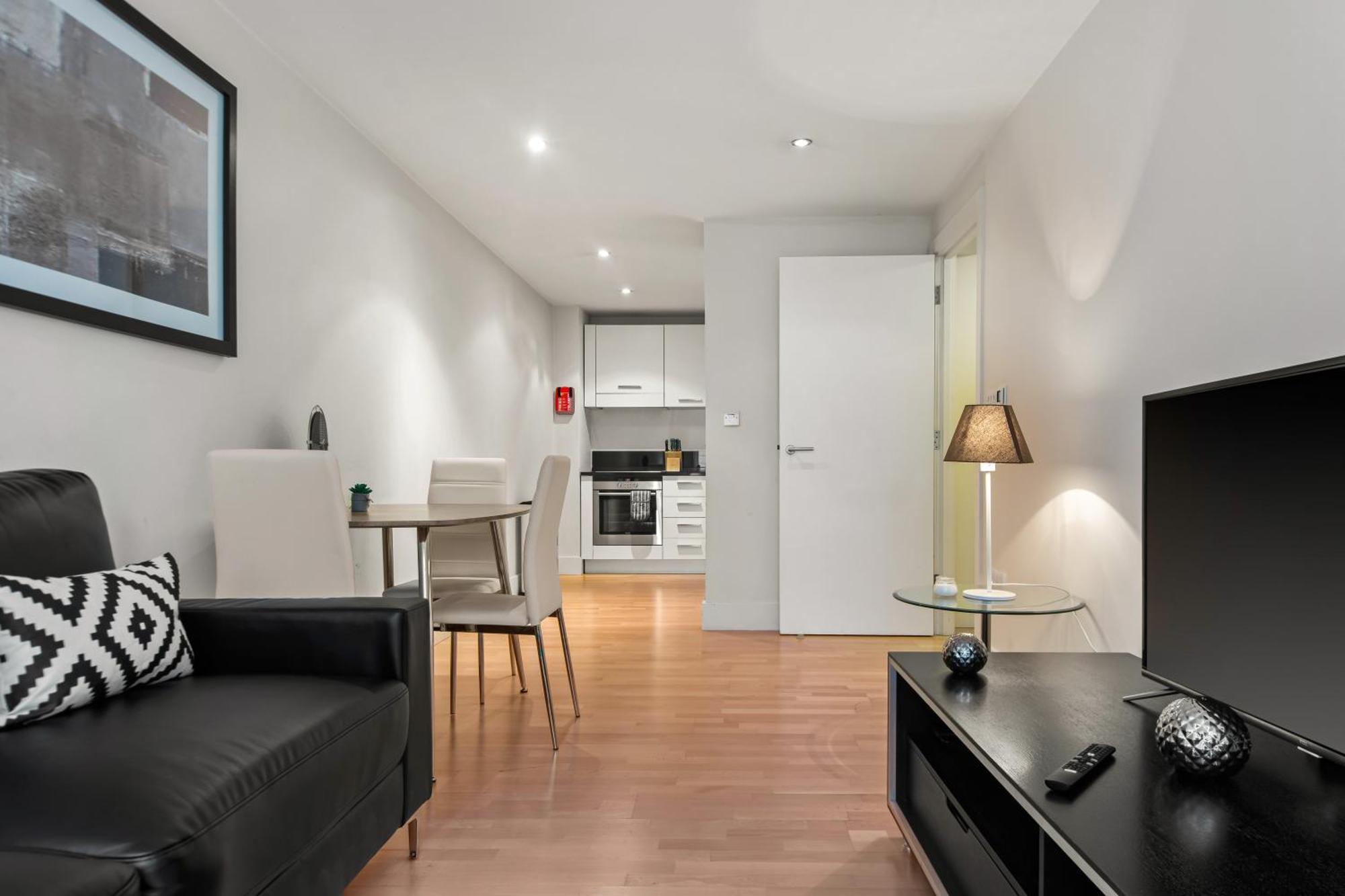 Mysquare One Bedroom Serviced Apartment Near St Paul'S Blackfriars London Eksteriør billede