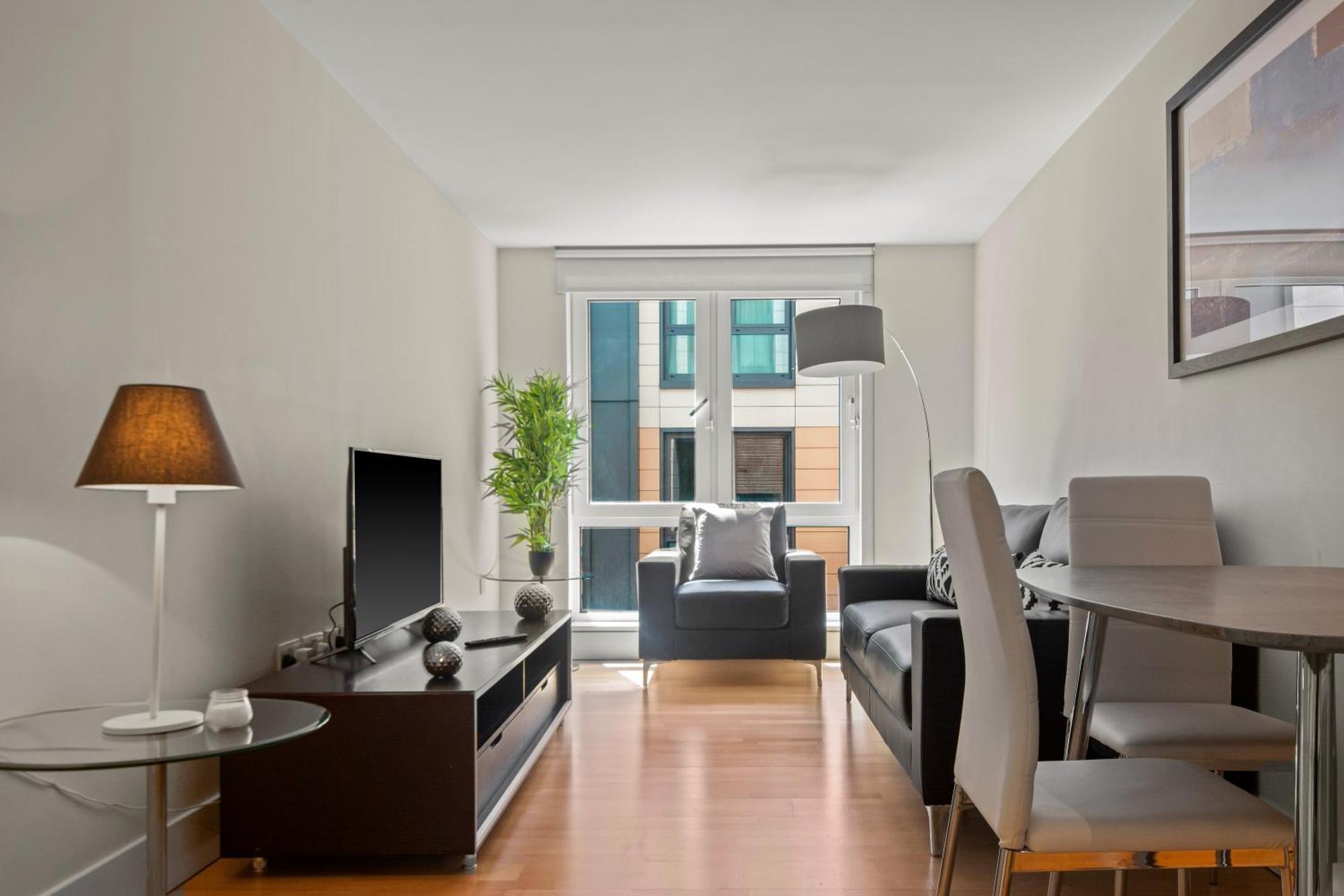 Mysquare One Bedroom Serviced Apartment Near St Paul'S Blackfriars London Eksteriør billede