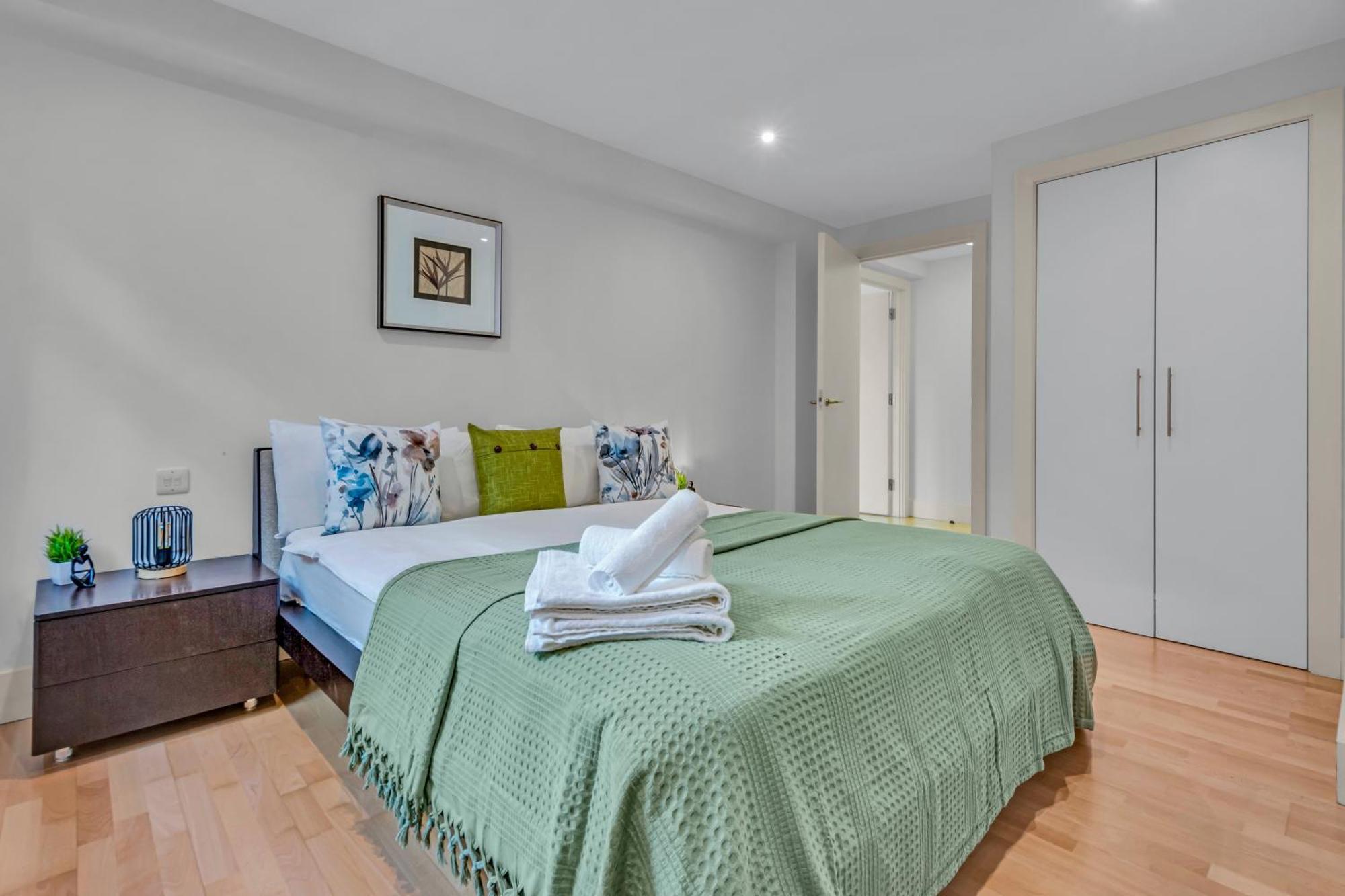Mysquare One Bedroom Serviced Apartment Near St Paul'S Blackfriars London Eksteriør billede