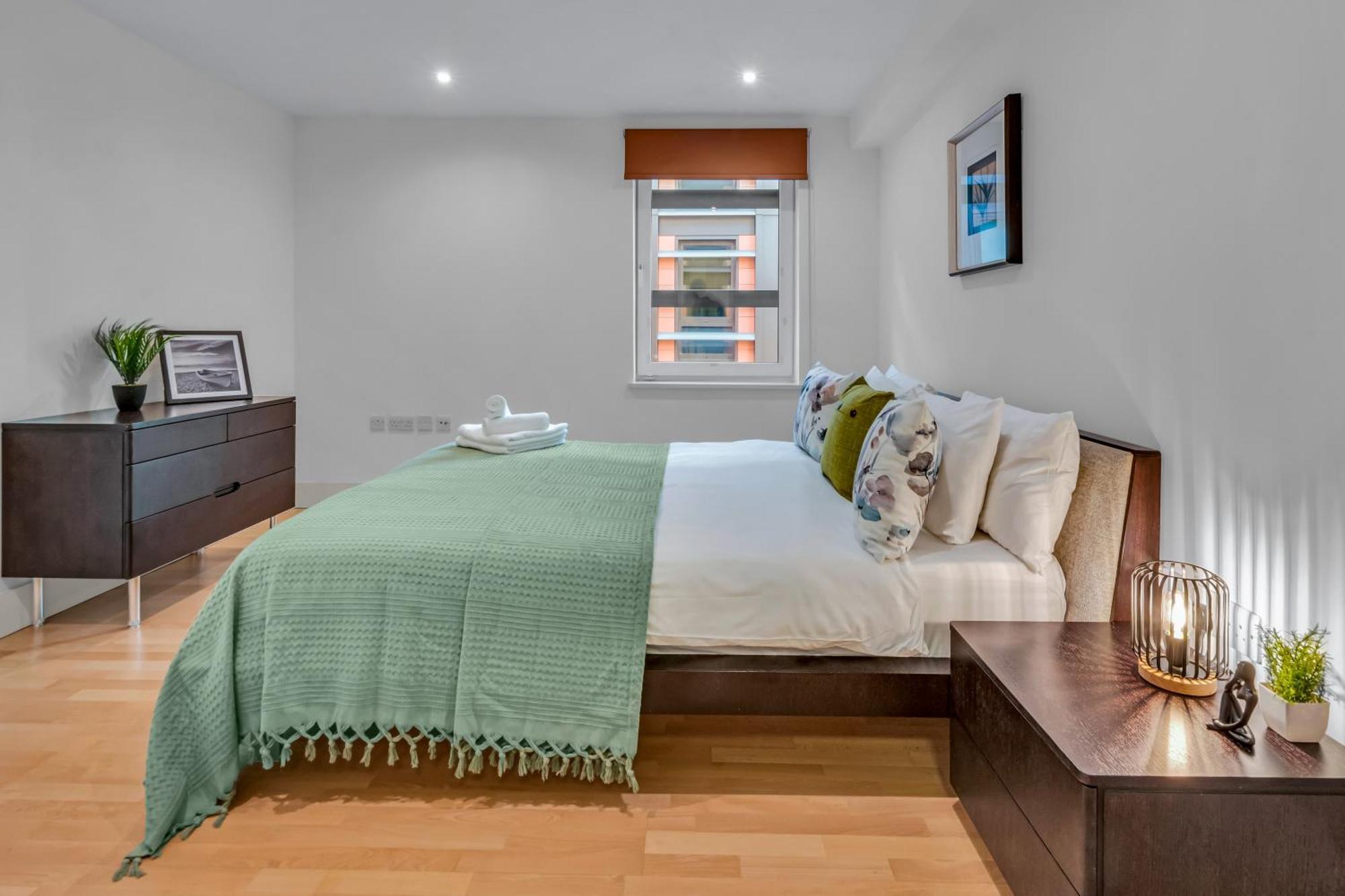 Mysquare One Bedroom Serviced Apartment Near St Paul'S Blackfriars London Eksteriør billede